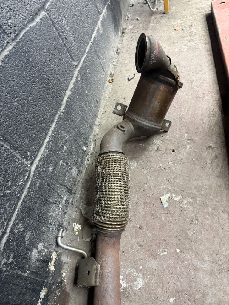 Golf R remuss full exhaust system with catalytic converter 