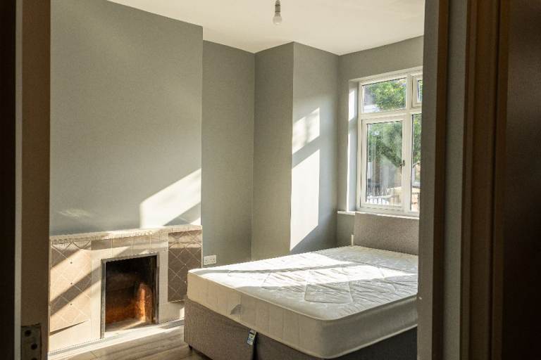 Rooms in Walthamstow DSS/UC welcome!