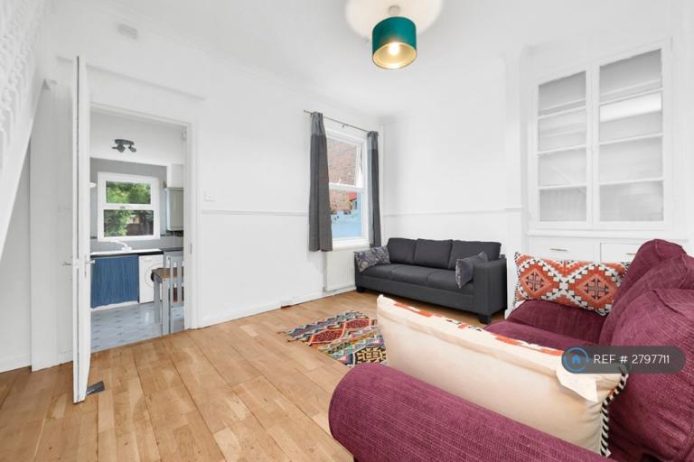 3 bedroom house in Morrison Avenue, London, N17 (3 bed) (#2797711)