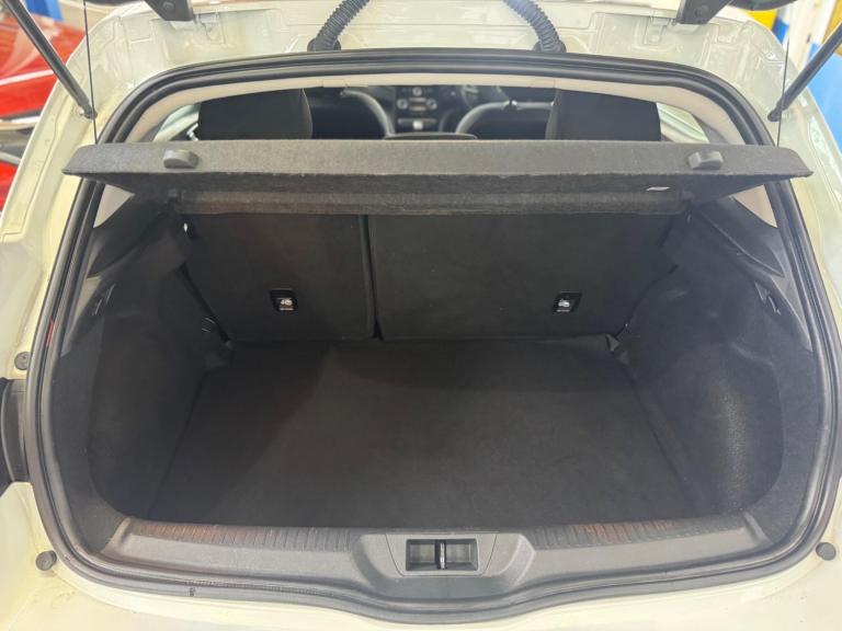 2018 Renault Megane 1.2 TCe Dynamique Nav Euro 6 (s/s) 5dr HATCHBACK Petrol Manual