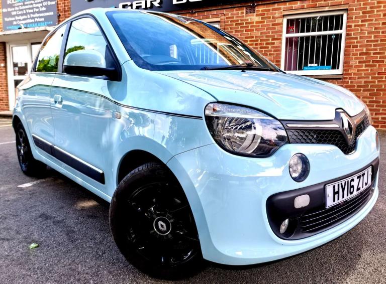 2016 Renault Twingo 1.0 Twingo Dynamique SCe S/S 5dr | Stylish Powder Blue | £20 Road Tax | Ide H...