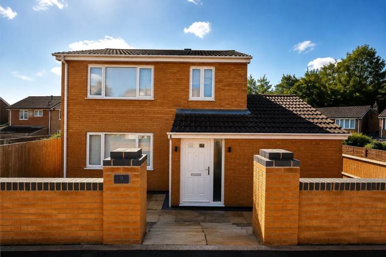 A Hidden Gem in Northampton – Spacious 3-Bedroom Detached Home For Rent with Parking