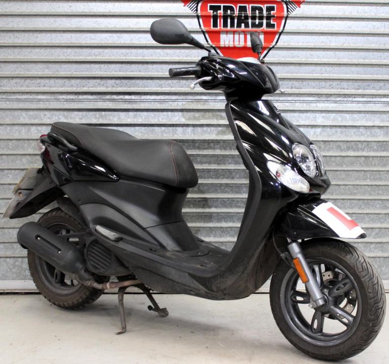 2018 68 YAMAHA NEOS 4 50 4T YN 49 cc MOPED SCOOTER HPI CLEAR NEW MOT TRADE SALE
