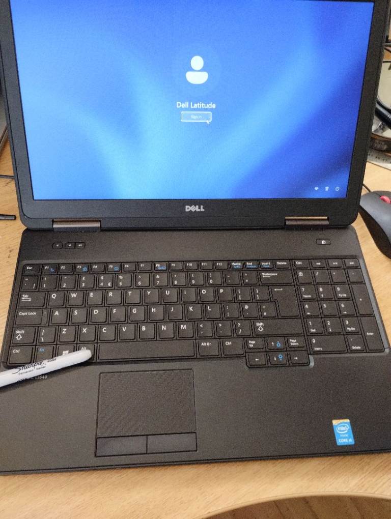 Laptop. 16GB RAM, Windows 11, FULL Office. i5, 240GB SSD, HDMI, DVD, Big screen. Local delivery 