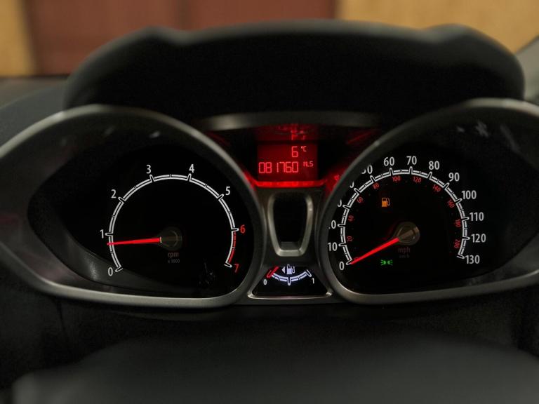 2011 Ford Fiesta 1.4 Zetec 3dr HATCHBACK PETROL Manual