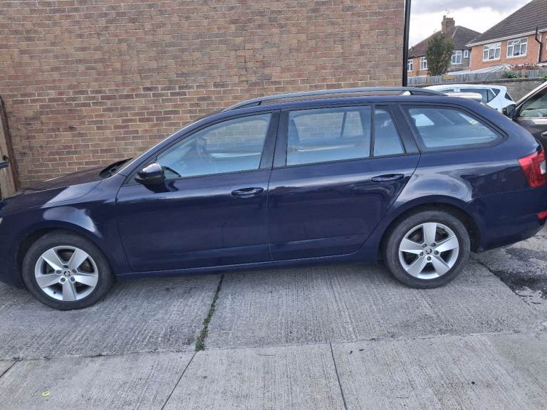 Skoda, OCTAVIA, Estate, 2016, Manual, 1598 (cc), 5 doorso