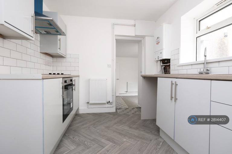 3 bedroom house in Dumfries St, Treorchy, CF42 (3 bed) (#2814407)