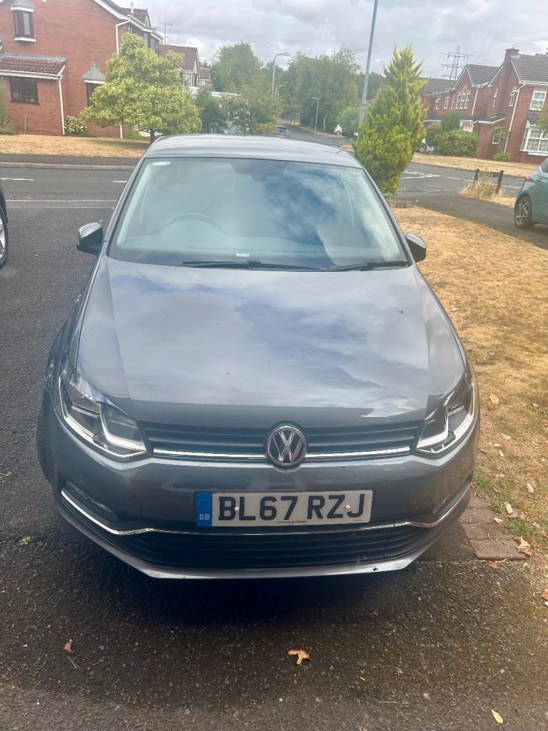 Volkswagen, POLO, Hatchback, 2017, Semi-Auto, 1197 (cc), 5 doors