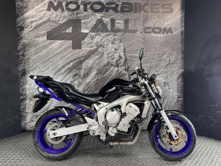 YAMAHA FZ6 2005 FAZER 600