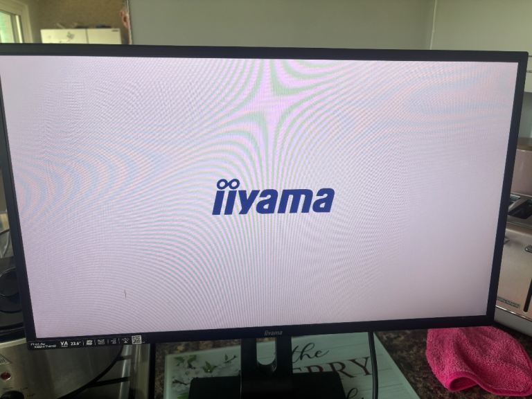 iiyama Computer Monitor – Good Condition