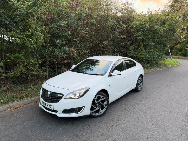 Vauxhall, INSIGNIA, Hatchback, 2015, Manual, 1956 (cc), 5 doors