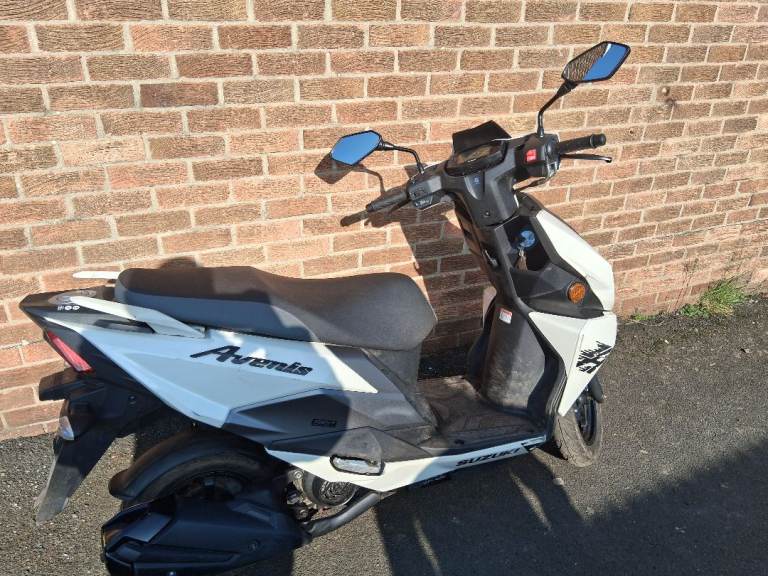 Suzuki Avenis 125