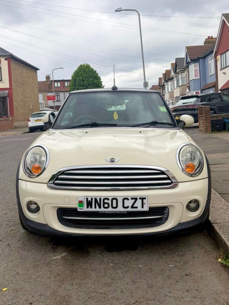 Mini Cooper Convertible Auto | Ready for Summer | 76k Miles