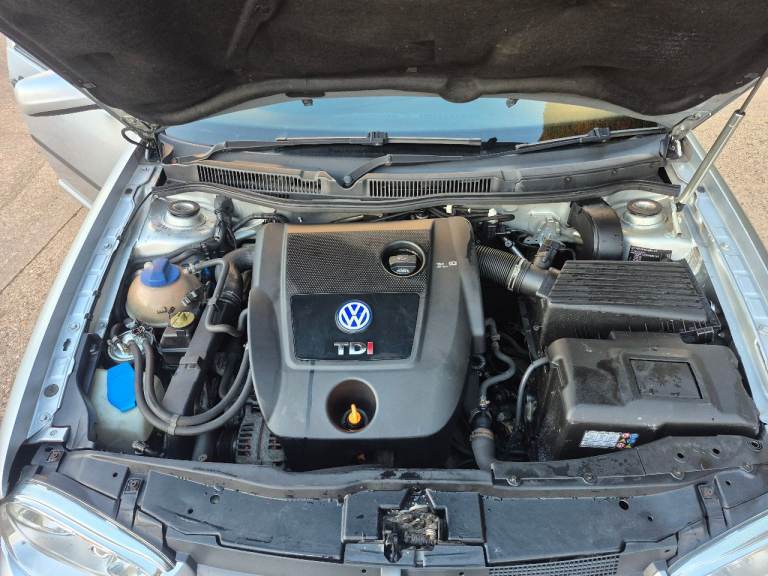 Volkswagen, GOLF, Hatchback, 2003, Manual, 1896 (cc), 5 doors