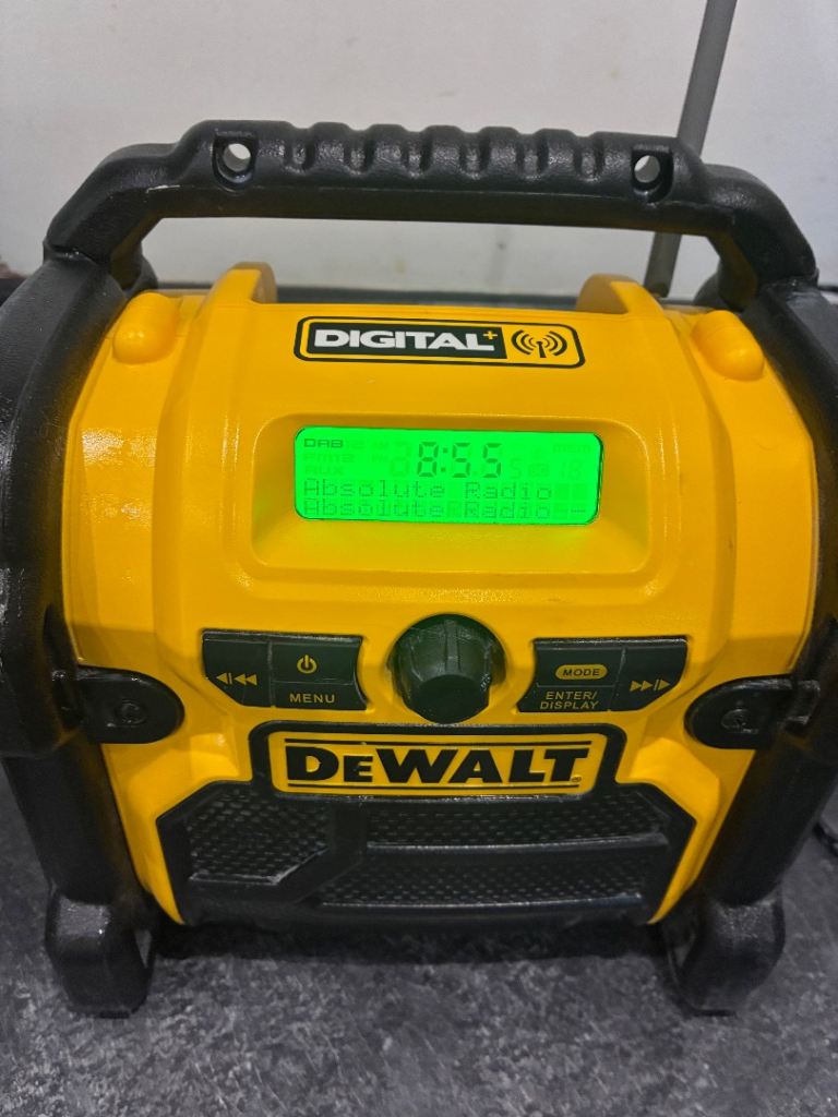 Dewalt radio 
