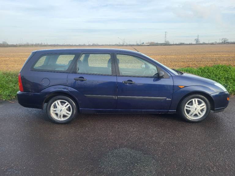 Ford focus estate 1.8 zetec . 2001 . Ulez compliant 