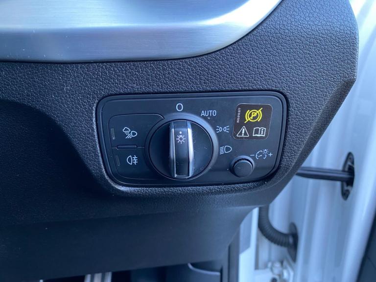 2018 Audi Q2 1.4 TFSI S Line 5dr ESTATE PETROL Manual