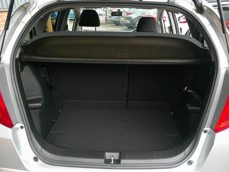 HONDA JAZZ 1.4 i-VTEC ES Plus 2014