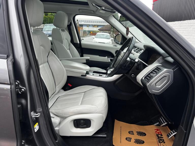 2017 Land Rover Range Rover Sport 3.0 SD V6 HSE Dynamic Auto 4WD Euro 6 (s/s) 5dr ESTATE Diesel A...