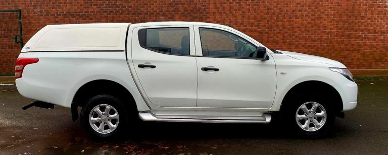 2019 Mitsubishi L200 Double Cab DI-D 151 4Life 4WD PICK UP Diesel Manual