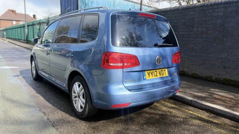 2012 Volkswagen Touran 1.6 TDI BlueMotion Tech SE 7 Seater Manual fully loaded 