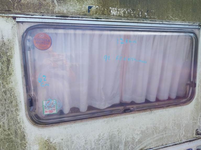 92 Fleetwood caravan rear window 125 x 62cm
