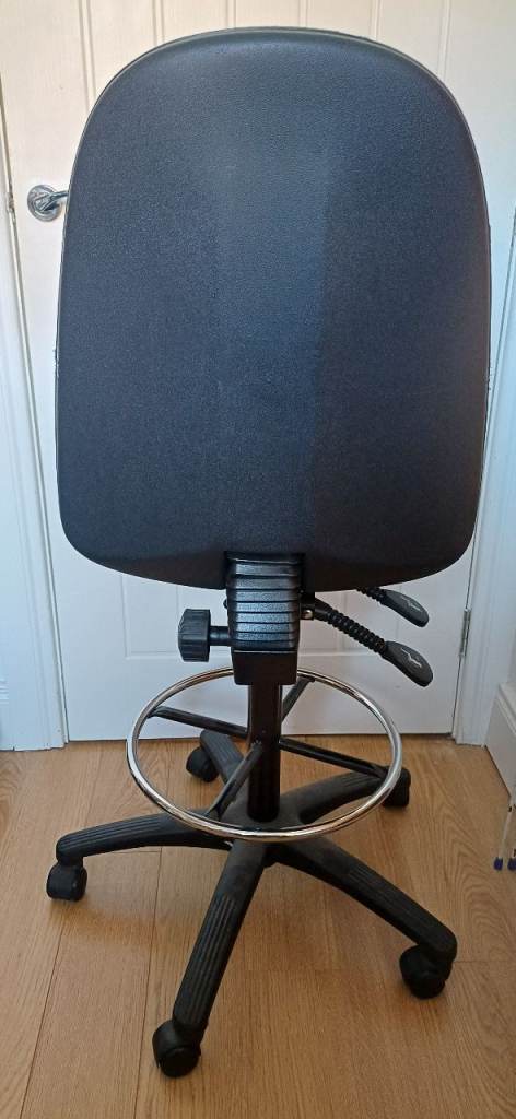 Adjustable high seat worktop/ counter chair