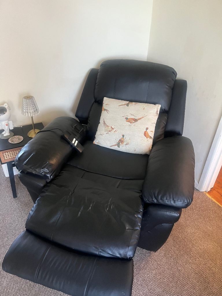 Free electric recliner black chair  