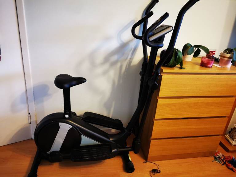 Elliptical trainers 