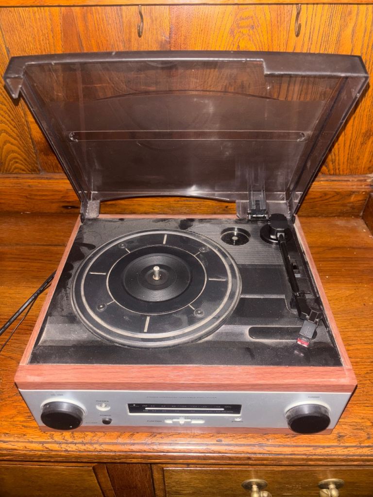 Derens Turntable Radio System - Brown -See Descrip...