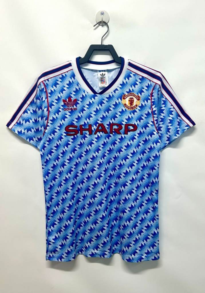 Man utd retro shirt 