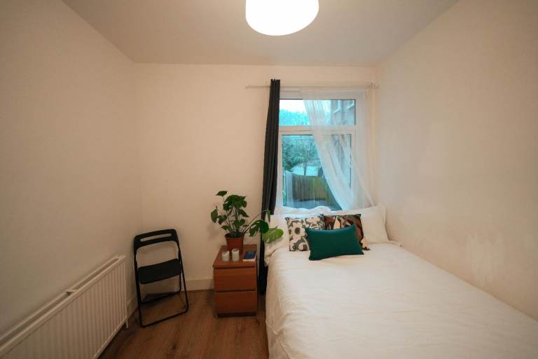 CLEAN DOUBLE ROOM IN BARKING - ALL INCLUSIVE ✨