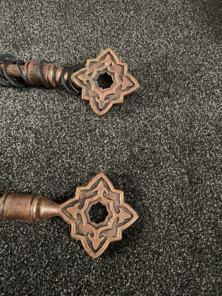 Curtain rail 