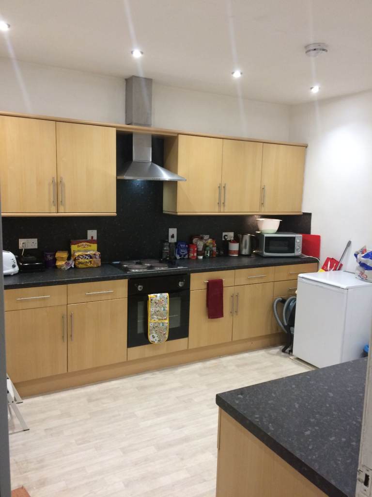 4 Double Bedroom HMO Near Aberdeen Uni 