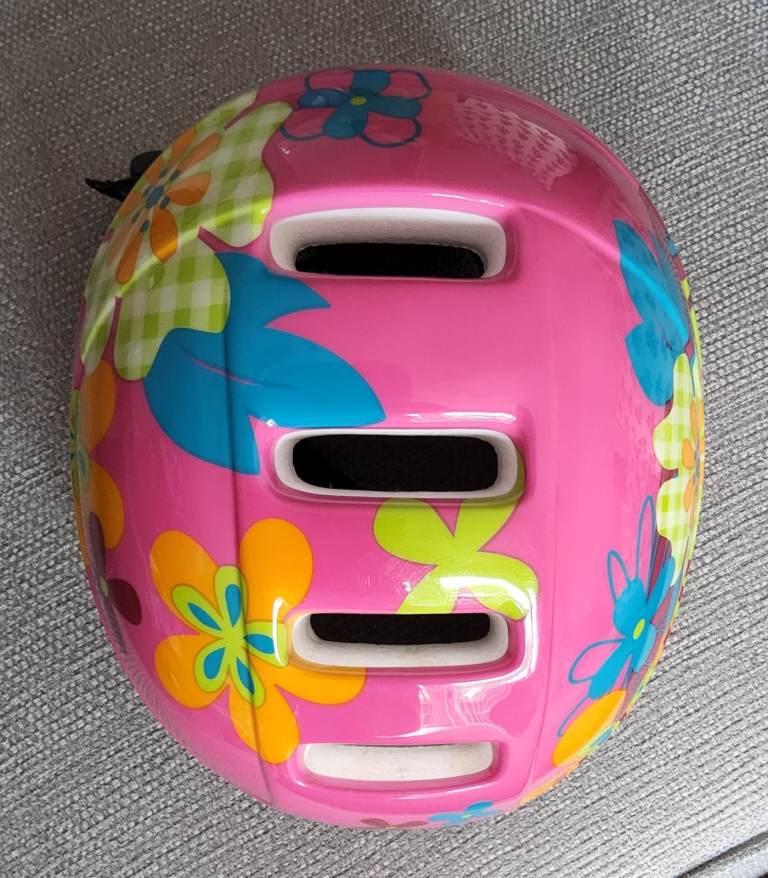 Kids cycle crash helmet 