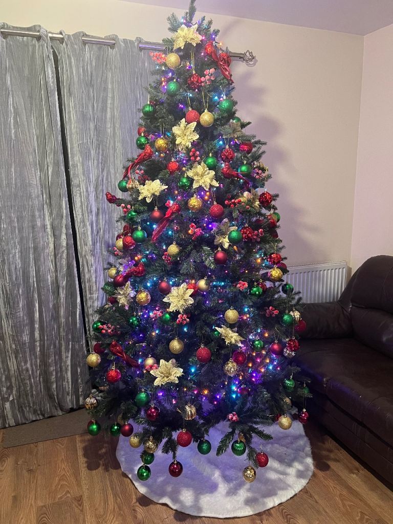 7ft Christmas tree