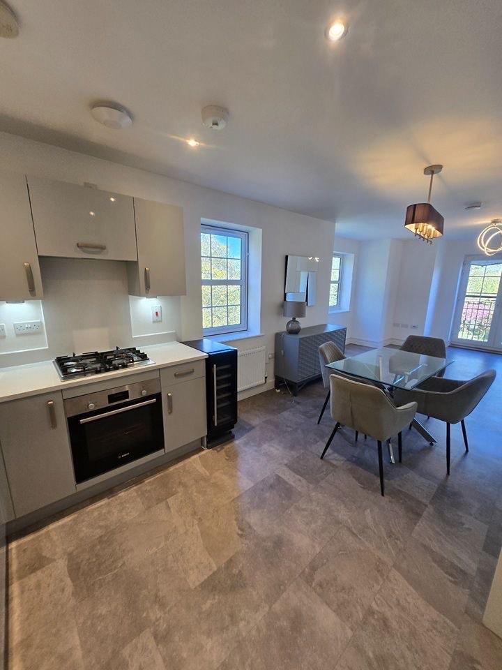 Domestic Cleaner Service - End Of Tenancy & Deep Clean For Domestic Cleaning, Commercial Cleaner 🧼