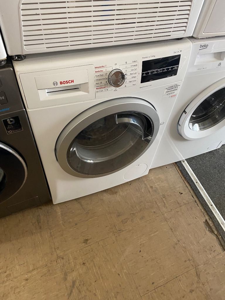🚚✅LIKE NEW WHITE BOSCH 12KG WASHER DRYER £260 DELIVERY AVAILABLE 