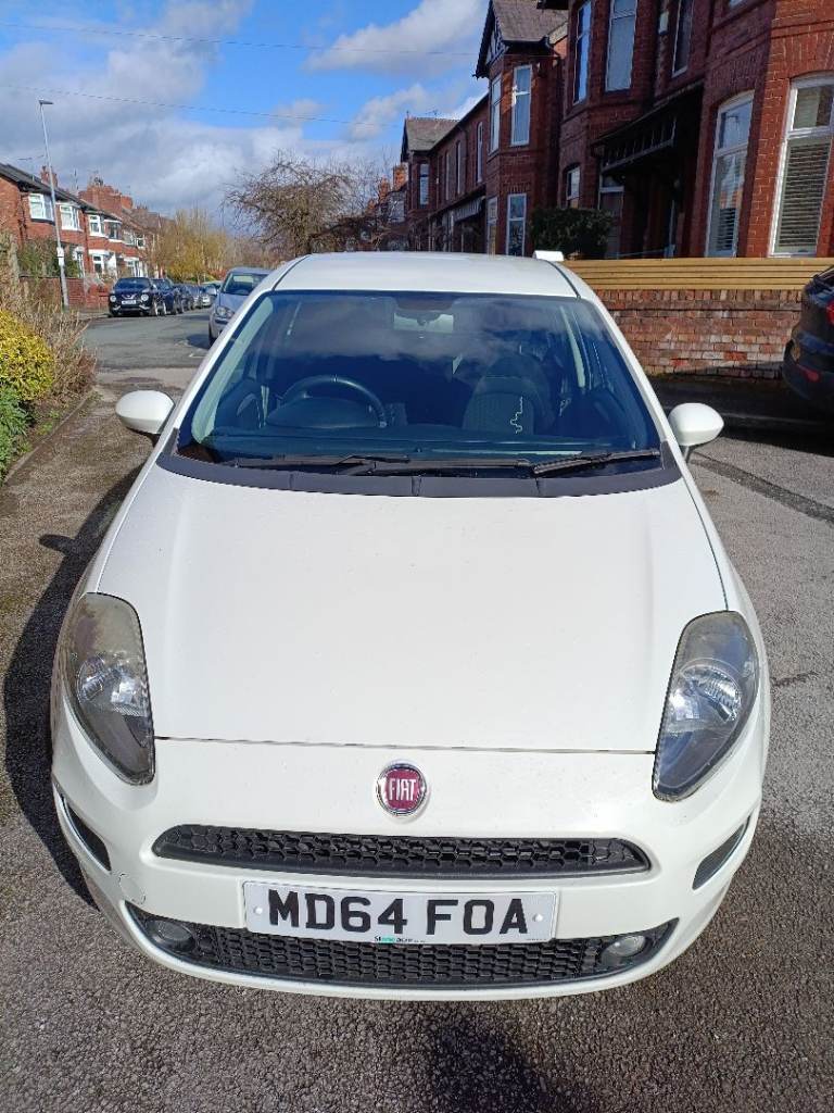 Fiat, PUNTO, Hatchback, 2015, Manual, 1242 (cc), 5 doors