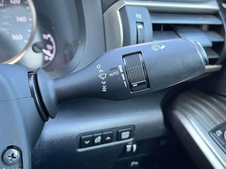 2018 Lexus IS 300h Advance 4dr CVT Auto SALOON PETROL/ELECTRIC Automatic