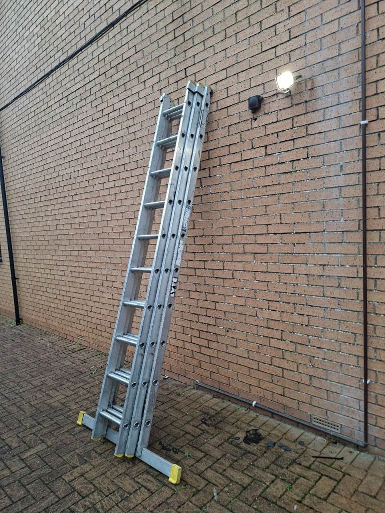 Aluminium Treble  Ladder 