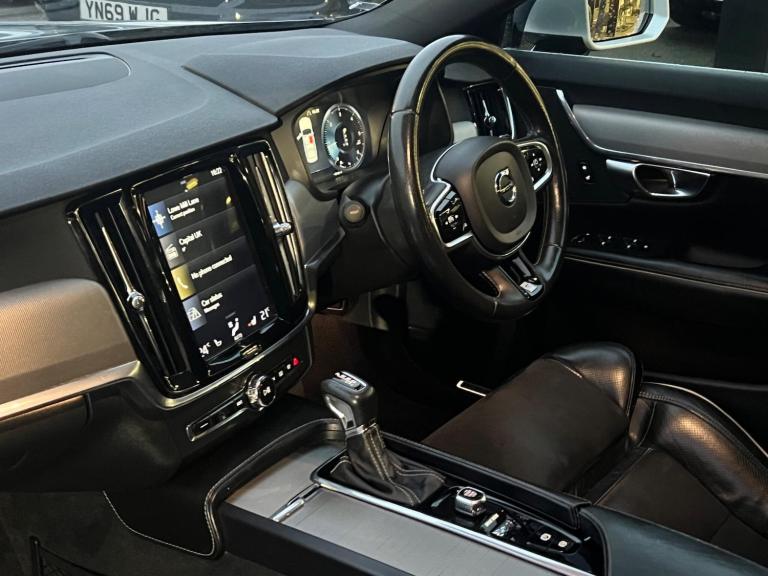 2018 Volvo S90 2.0 D4 R DESIGN 4dr Geartronic SALOON DIESEL Automatic