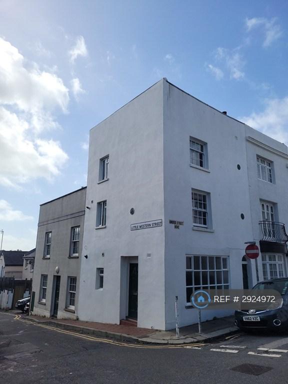 Studio flat in Cross Street, Hove, BN3 (#2924972)