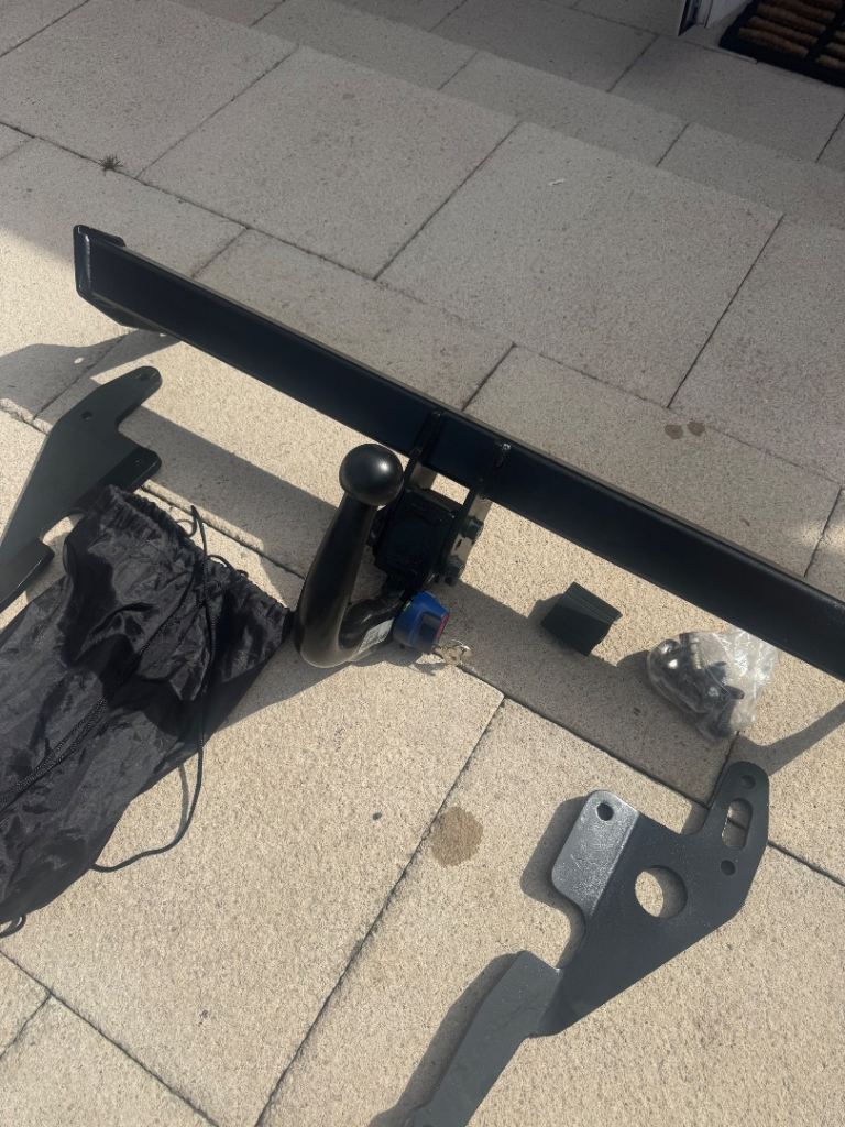 Tow bar 
