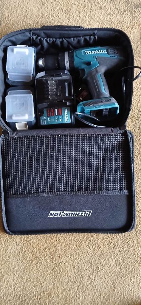 Makita Cordless Drill with Batteries and Charger – Good Condition