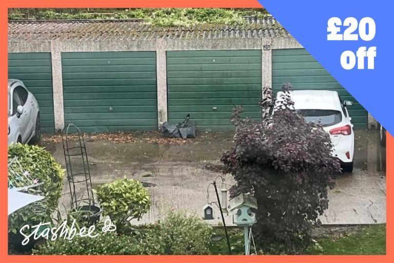 Garage to rent in Wallington (SM6) | Stashbee