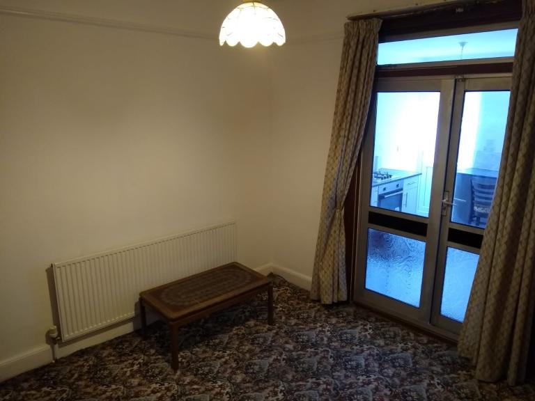 Flat to rent woodgreen