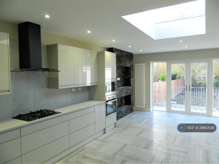 5 bedroom house in Twyford Road, Harrow, HA2 (5 bed) (#2960548)
