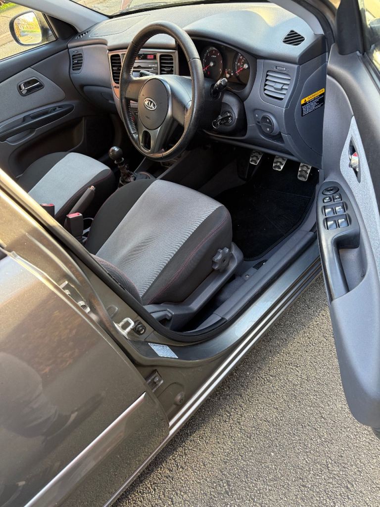 Kia, RIO, Hatchback, 2010, Manual, 1493 (cc), 5 doors