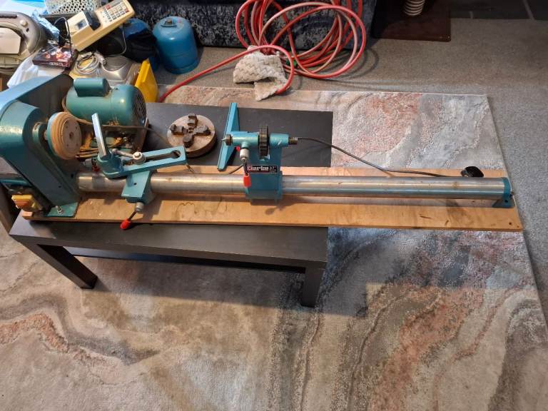 37" wood lathe 